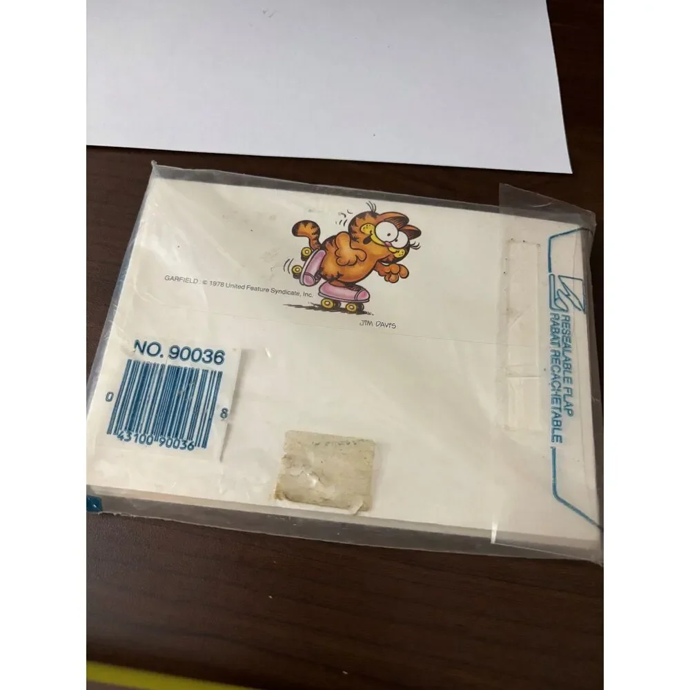 Retro Vintage 1970's Garfield Gift set